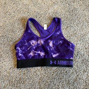 Under armor sports bra. Size XS.